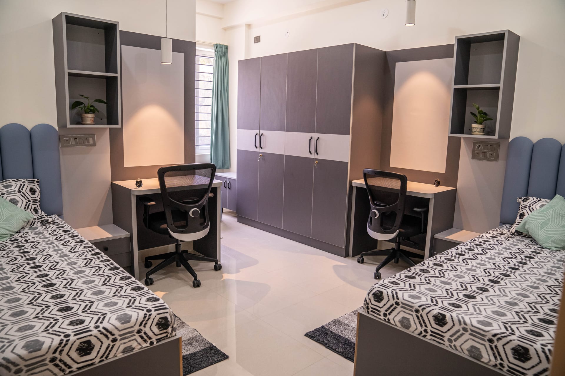 Fully furnished double room at Grandeur House girls PG, S.G. Palya, Bangalore